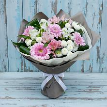 Букет цветов из:  Герберы, Альстромерии и Хризантемы в Николиной Балке