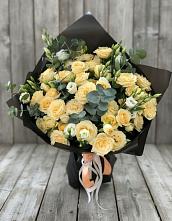 Букет цветов из:  Розы и Лизиантусы #REPLACE_PRED# Николиной Балке