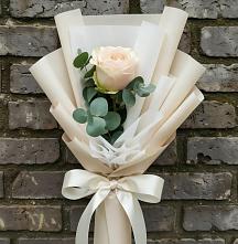 Букет цветов из:  Розы в Николиной Балке
