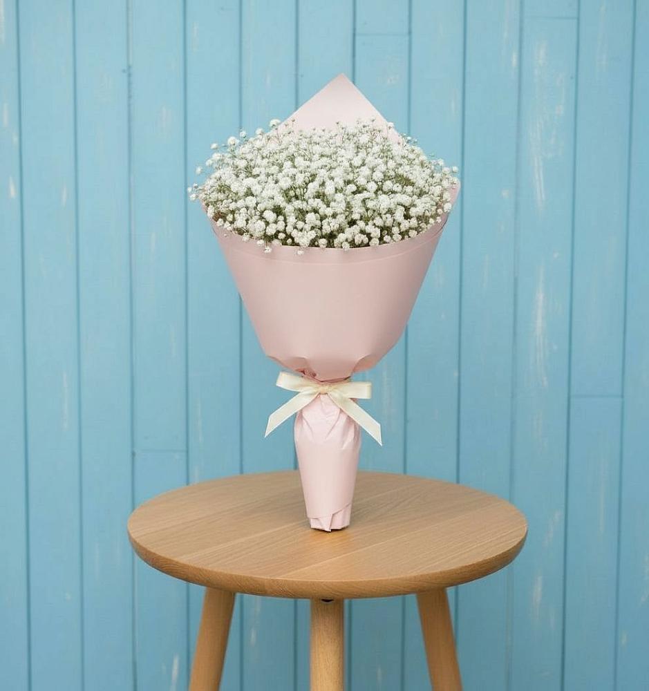 Букет цветов из: Гипсофила в Николиной Балке