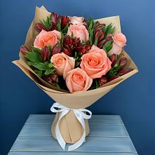 Букет цветов из:  Розы и Альстромерии #REPLACE_PRED# Николиной Балке