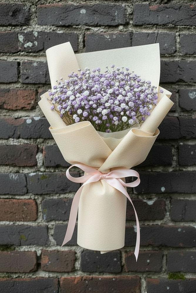 Букет цветов из: Гипсофила в Николиной Балке