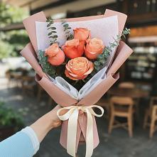 Букет цветов из:  Розы в Николиной Балке