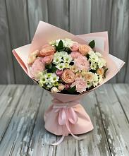 Букет цветов из:  Гвоздики, Розы и Хризантемы в Николиной Балке