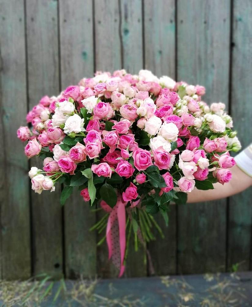 Букет Розовые кустовые розы Натали и Лав Лидия в Николиной Балке