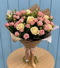 Букет цветов из:  Розы в Николиной Балке