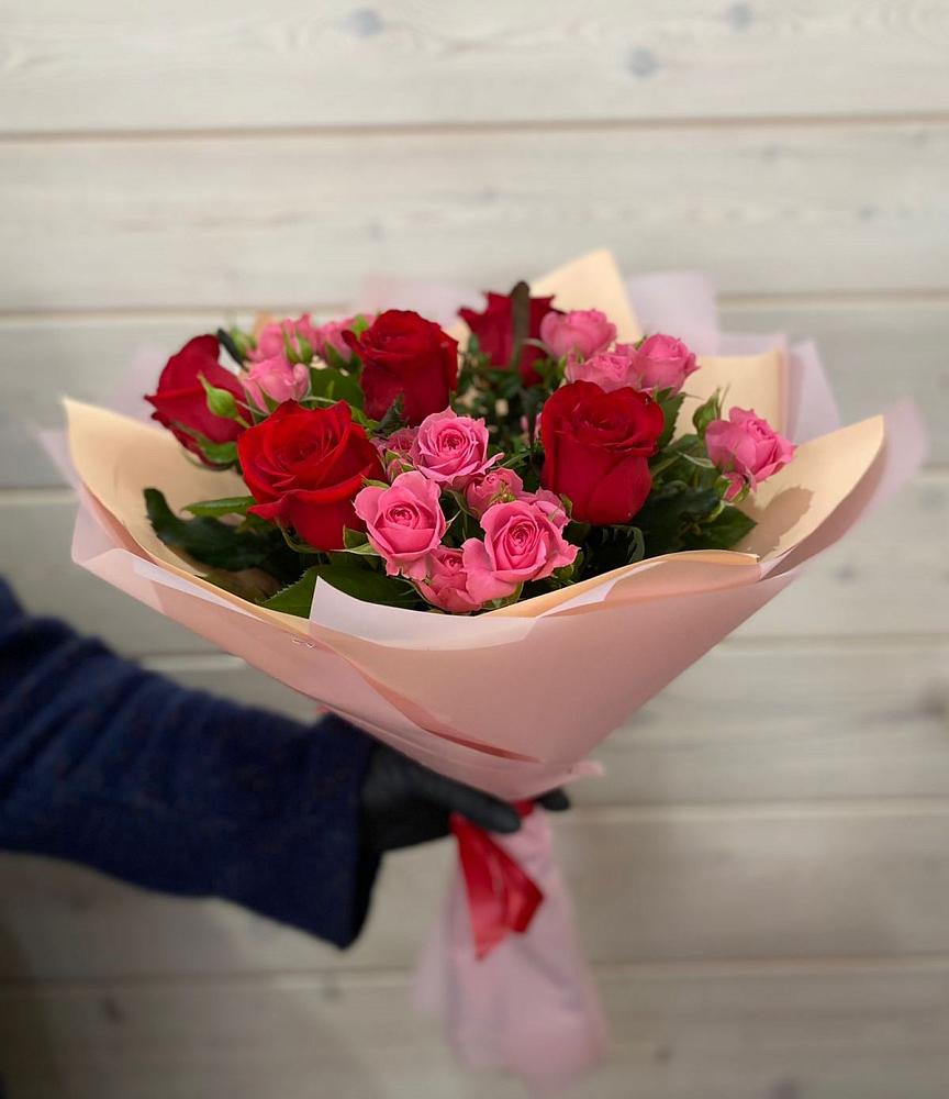Букет цветов из: Розы в Николиной Балке
