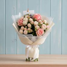 Букет цветов из:  Розы в Николиной Балке