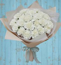 Букет цветов из:  Гвоздики в Николиной Балке
